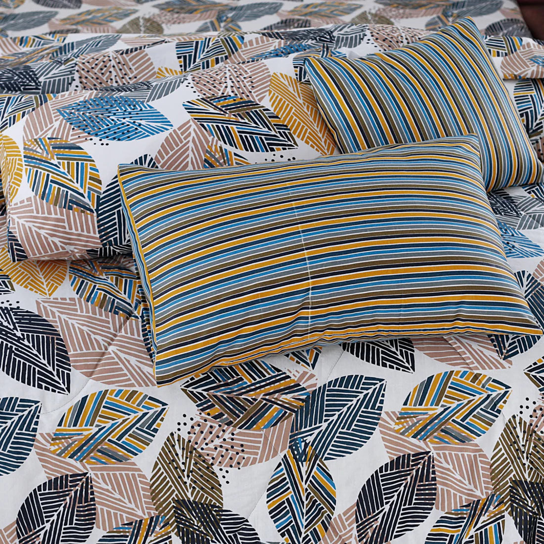 Premium Summer King Size Comforter Set - 7-Piece A42